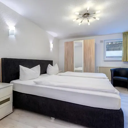 Haus Waldoase Ahlbeck Appartement Heringsdorf  Buitenkant foto