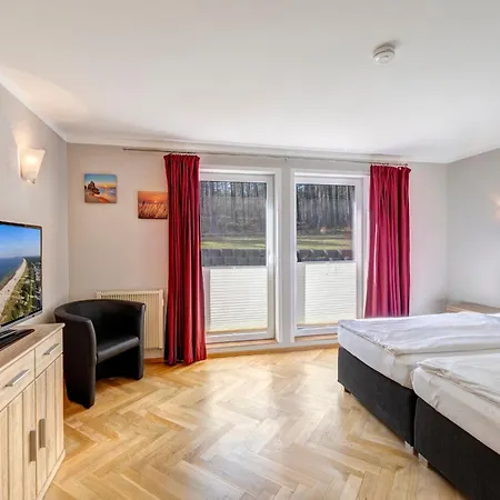 Haus Waldoase Ahlbeck Appartement Heringsdorf  Buitenkant foto